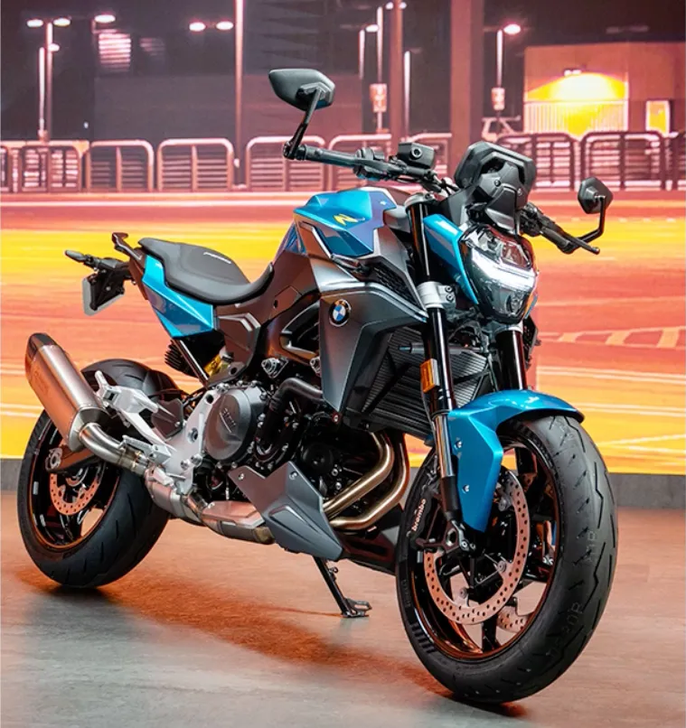 BMW F 900 R 2025, bilde 2 av 8