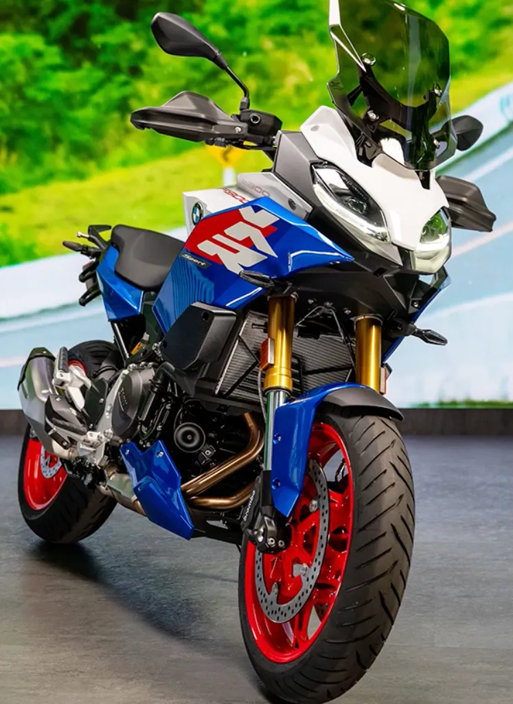 BMW F 900 XR 2026, bilde 8 av 9