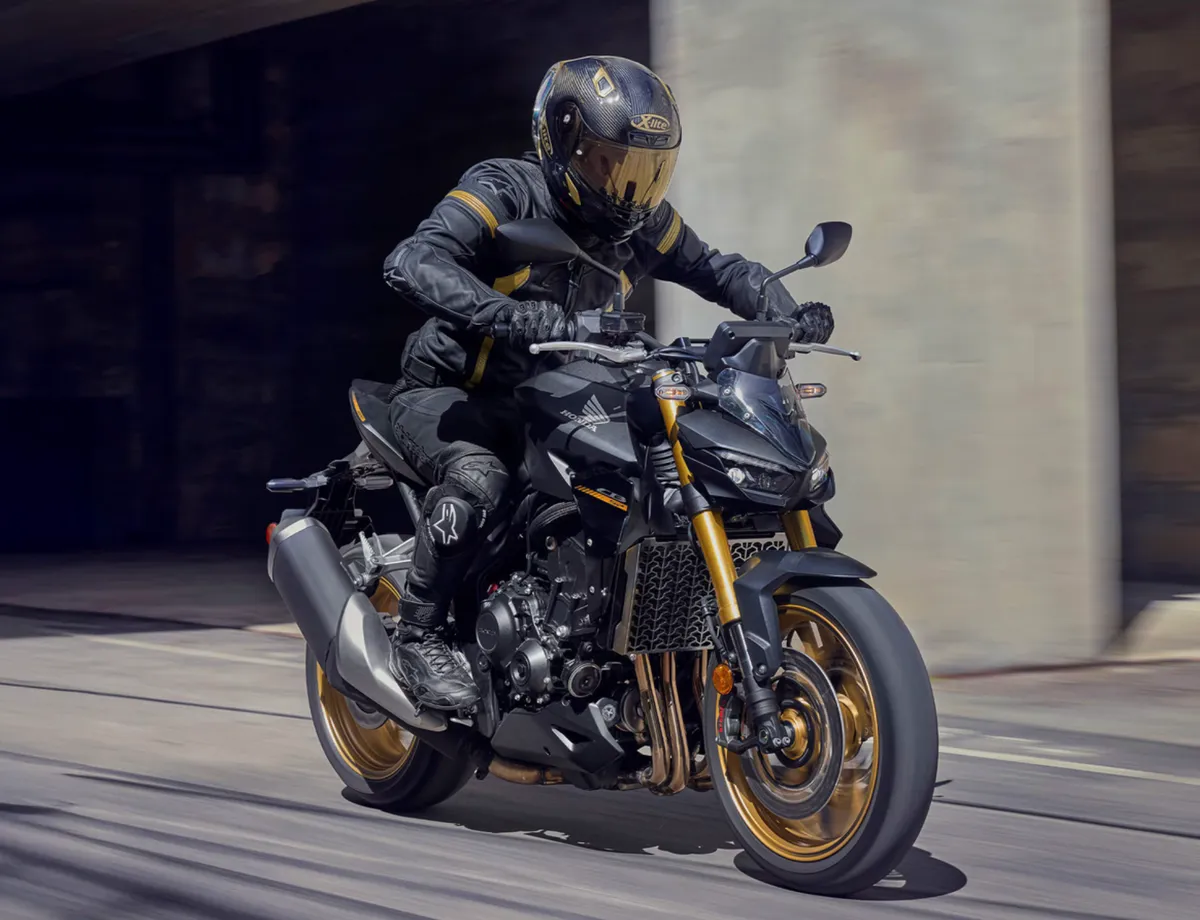 Honda CB1000 Hornet 2026, bilde 2 av 3